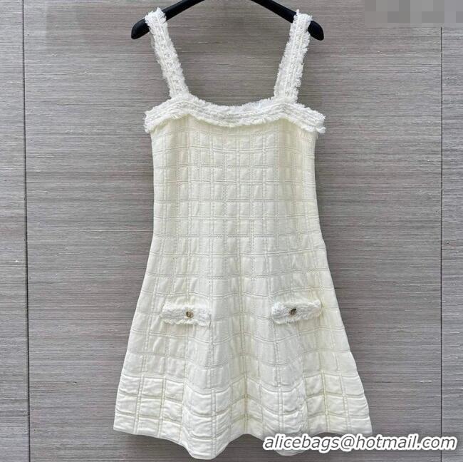 Spot Bulk Chanel Quilted Silk and Cotton Dress 1015 White 2025