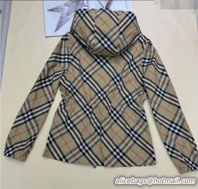 ​Grade Quality Burberry Jacket B82008 2025