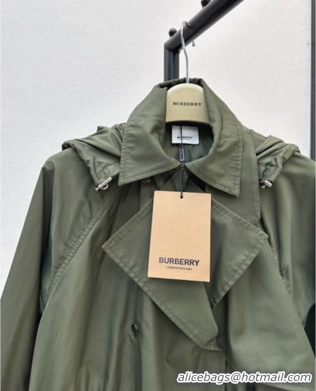 Trendy Design Burberry Hooded Jacket B82102 Green 2025