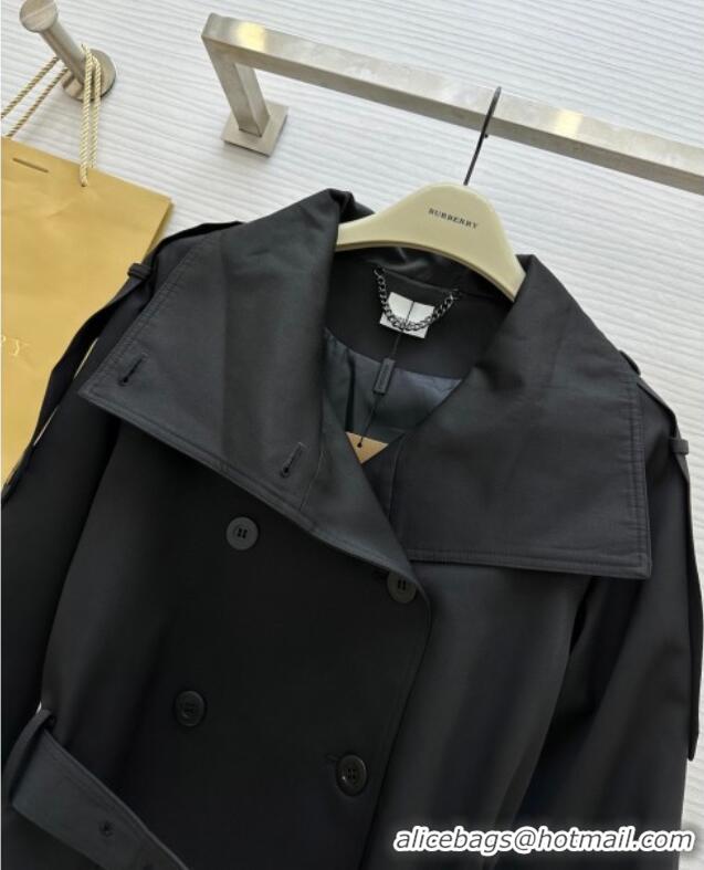Modern Classic Burberry Short Jacket B91613 Black 2025