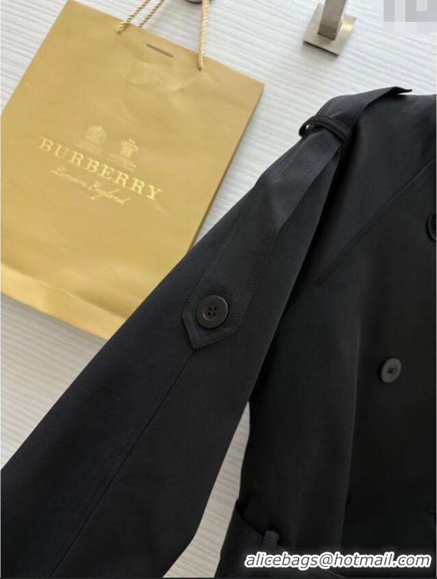 Modern Classic Burberry Short Jacket B91613 Black 2025