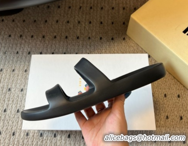 Sumptuous The Row Foam Sandal in Rubber Black 0711038