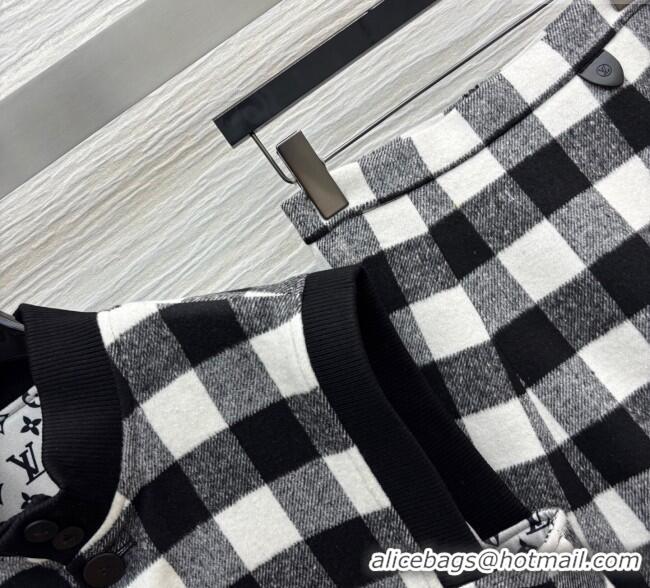Buy Classic Louis Vuitton Plaid Vest and Mini Skirt Set 0904 Black/White 2025