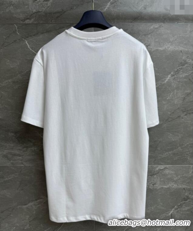 ​Spot Bulk Louis Vuitton LV Grace Codddington Cotton T-Shirt 0919 White 2025