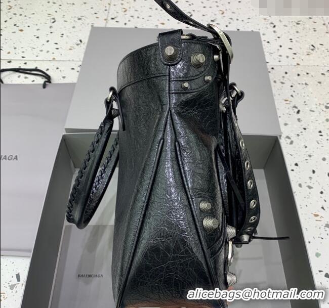 Top Quality Balenciaga Neo Cagole XL Plus Tote Bag in Black Arena lambskin 48091 Black aged-silver hardware 2025