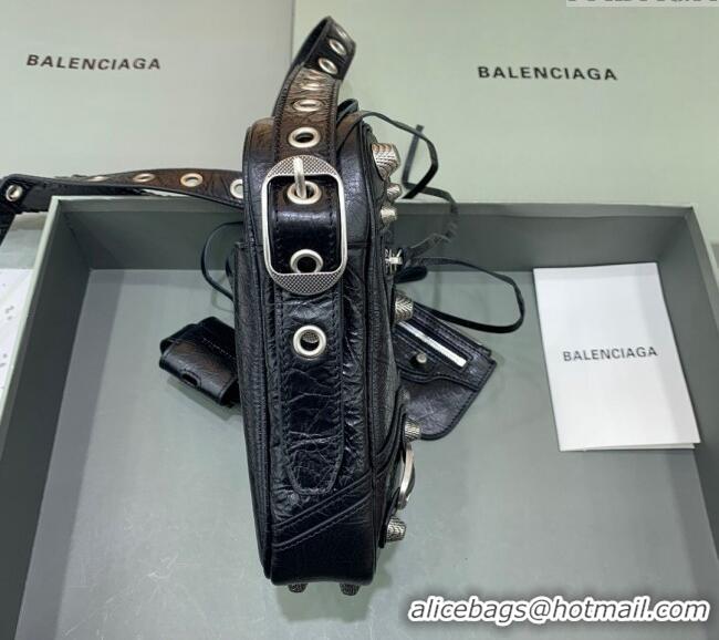 Best Price Balenciaga Le Cagole Men Crossbody Bag in Arena lambskin 48119 black aged-silver hardware 2025