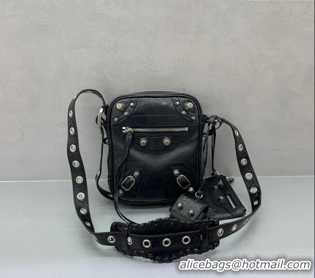 Best Price Balenciaga Le Cagole Men Crossbody Bag in Arena lambskin 48119 black aged-silver hardware 2025