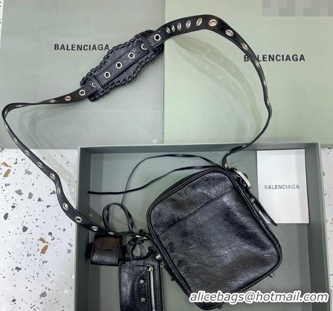 Best Price Balenciaga Le Cagole Men Crossbody Bag in Arena lambskin 48119 black aged-silver hardware 2025