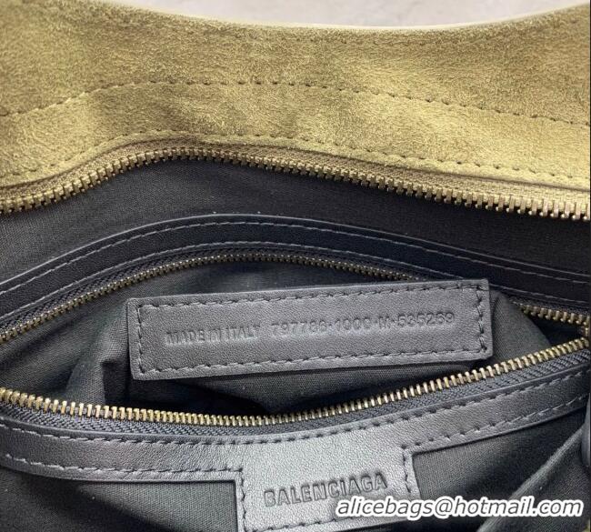 Good Product Balenciaga Le City Medium Bag in 0926 Green Suede 2025