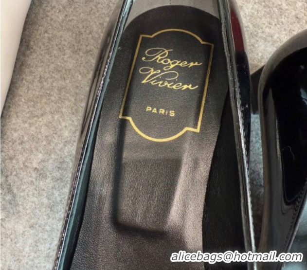 Best Product Roger Vivier Trompette Pumps 4.5cm in Patent Leather with Buckle Black/Gold 1030078