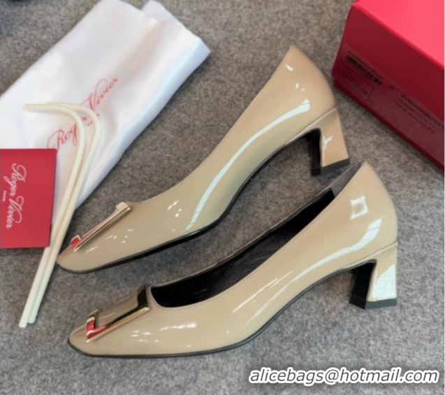 Pretty Style Roger Vivier Trompette Pumps 4.5cm in Patent Leather with Buckle Grey 1030080