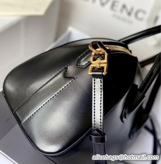 Original Cheap Givenchy Mini Antigona bag in Box leather 9981 Black 2023