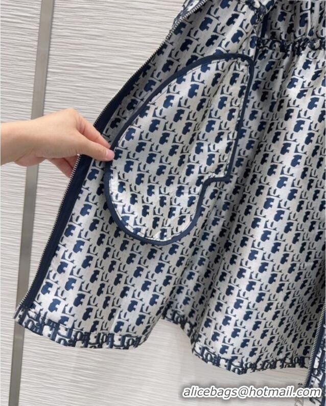 Buy Fashionable Dior Oblique Coat D090452 2025