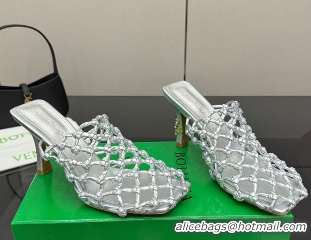 Stylish Bottega Veneta Riva Heel Mules 9cm in Woven Knotted Leather with Frog Charm Silver 50823002