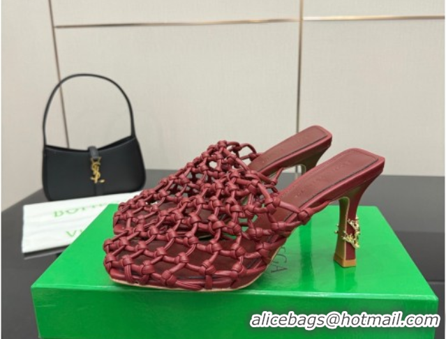 Pretty Style Bottega Veneta Riva Heel Mules 9cm in Woven Knotted Leather with Frog Charm Burgundy 0823005