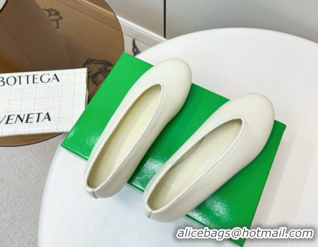 Shop Duplicate Bottega Veneta Rosa Ballerinas Flat in Calfskin Leather White 0823015