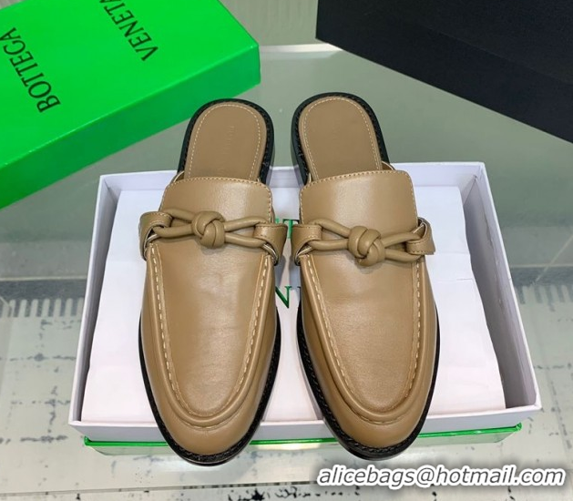 Discount Bottega Veneta Astaire Flat Mules in Calfskin Leather with One-Tone Knot Beige 0823049