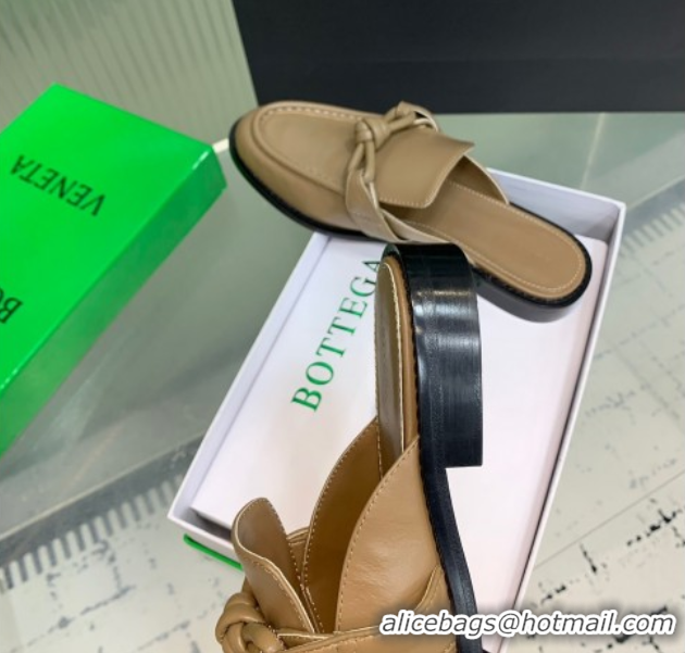 Discount Bottega Veneta Astaire Flat Mules in Calfskin Leather with One-Tone Knot Beige 0823049