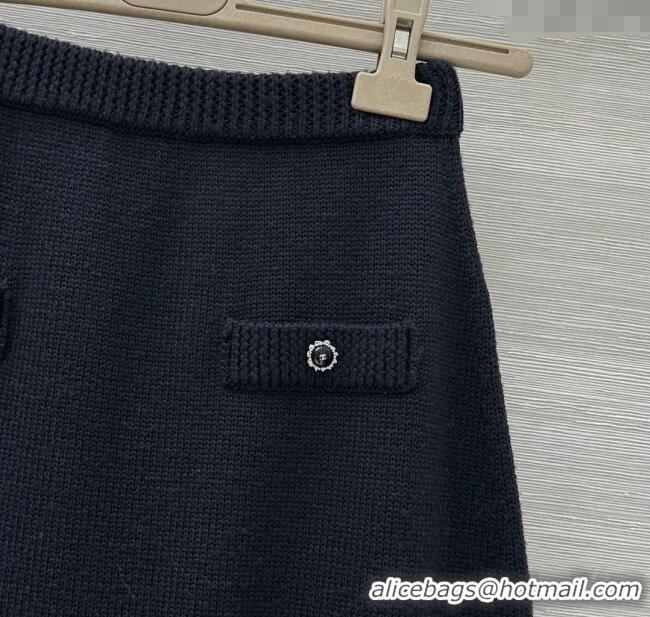 Top Design Chanel Wool Silk Sweater and Skirt Set with Bow CH111501 Black 2025
