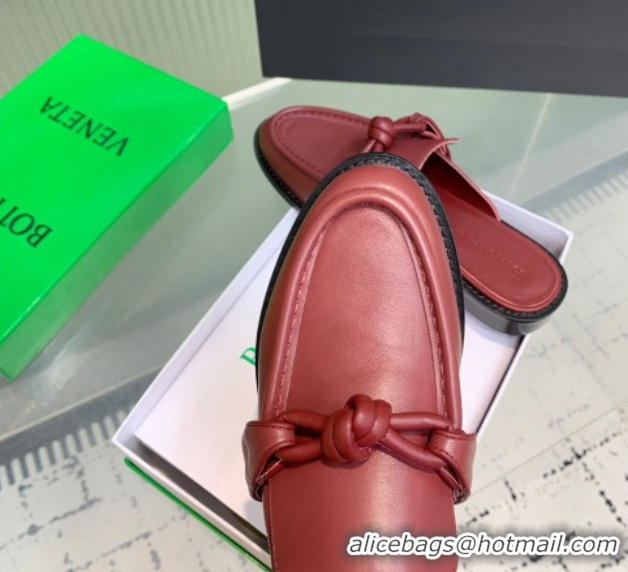 Sophisticated Bottega Veneta Astaire Flat Mules in Calfskin Leather with One-Tone Knot Red 0823050