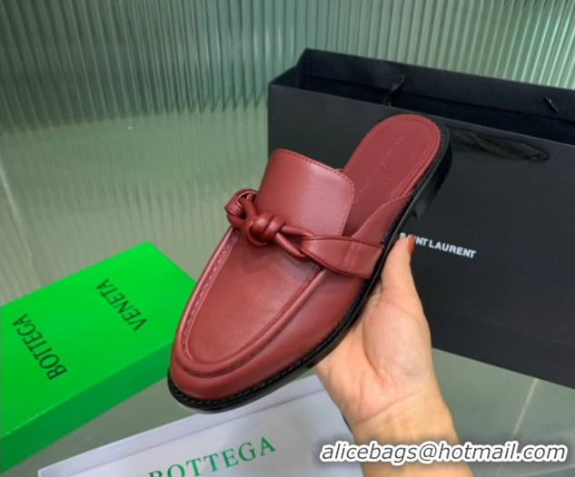 Sophisticated Bottega Veneta Astaire Flat Mules in Calfskin Leather with One-Tone Knot Red 0823050