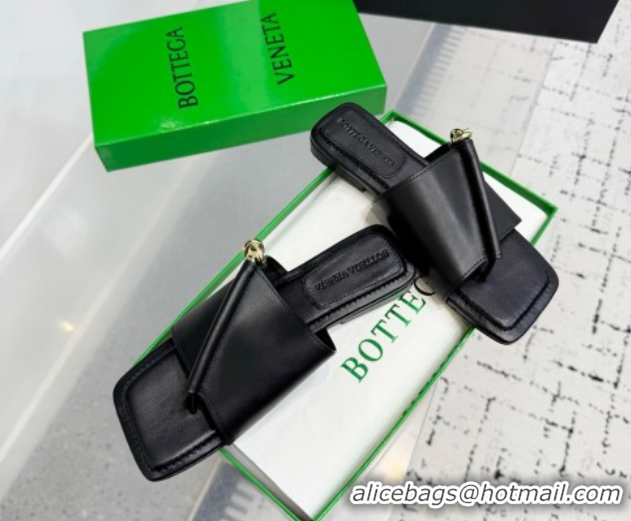 Discount Bottega Veneta Solstice Flat Thong Slides Sandal in Calfskin Leather Black 0823062