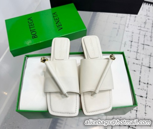 Top Grade Bottega Veneta Solstice Flat Thong Slides Sandal in Calfskin Leather White 0823064