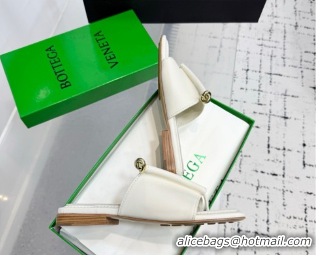 Top Grade Bottega Veneta Solstice Flat Thong Slides Sandal in Calfskin Leather White 0823064