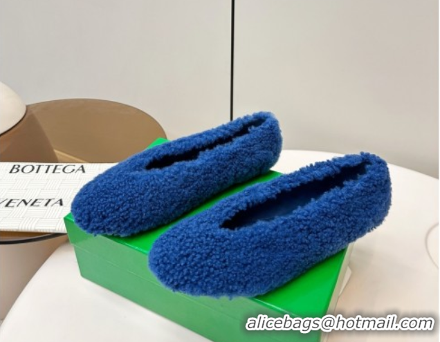 Pretty Style Bottega Veneta Rosa Ballerina Flat in Shearling Blue 1027148