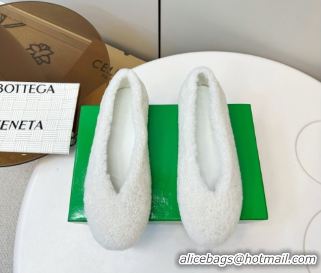Low Price Bottega Veneta Rosa Ballerina Flat in Shearling White 1027150