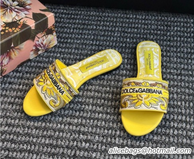 Good Product Dolce & Gabbana Flat Sliders Sandal in Majolica Embroidery Yellow 0825138