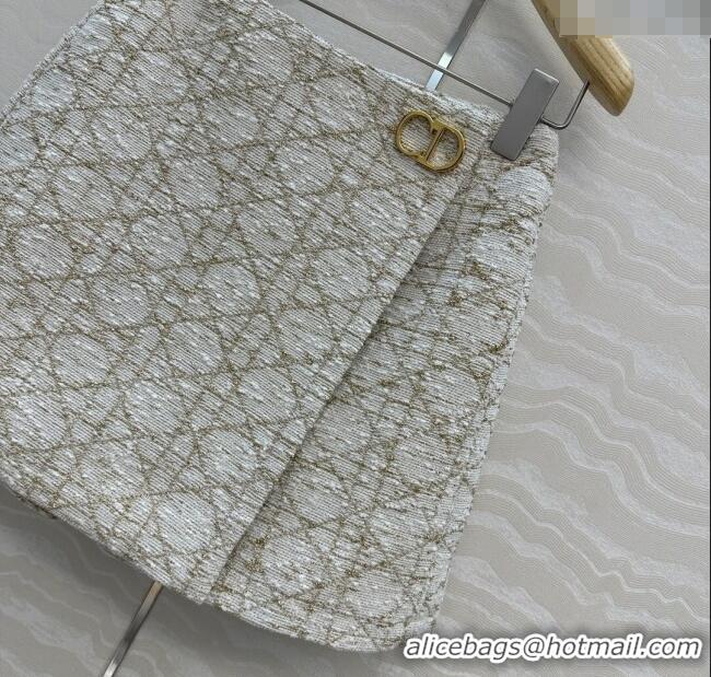 Traditional Discount Dior Tweed Shorts DR110502 White/Gold 2025
