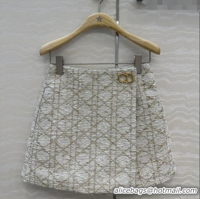 Traditional Discount Dior Tweed Shorts DR110502 White/Gold 2025