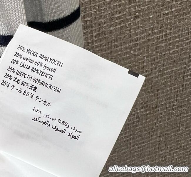 Buy Fashionable Prada T-shirt P82112 2025