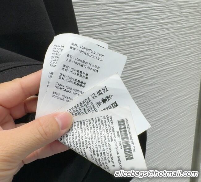 Promotional Prada Sweatshirt and Mini Skirt Set with Lace Trim PR090402 Black 2025