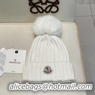 Well Crafted Moncler Wool Hat M103008 White 2025