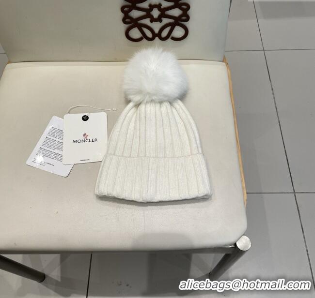 Well Crafted Moncler Wool Hat M103008 White 2025