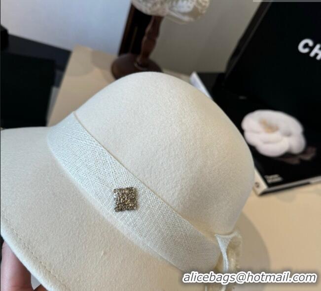 Modern Classic Chanel Bucket Hat with Bloom CH111105 White 2025