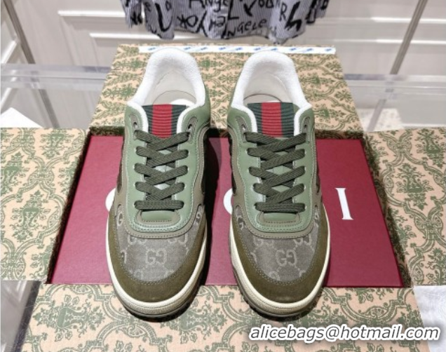 Stylish Gucci Re-Web Sneakers in GG Nylon and Suede Green 1021021