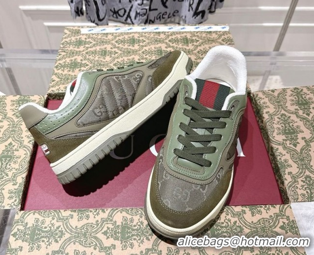 Stylish Gucci Re-Web Sneakers in GG Nylon and Suede Green 1021021
