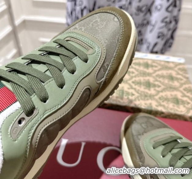 Stylish Gucci Re-Web Sneakers in GG Nylon and Suede Green 1021021