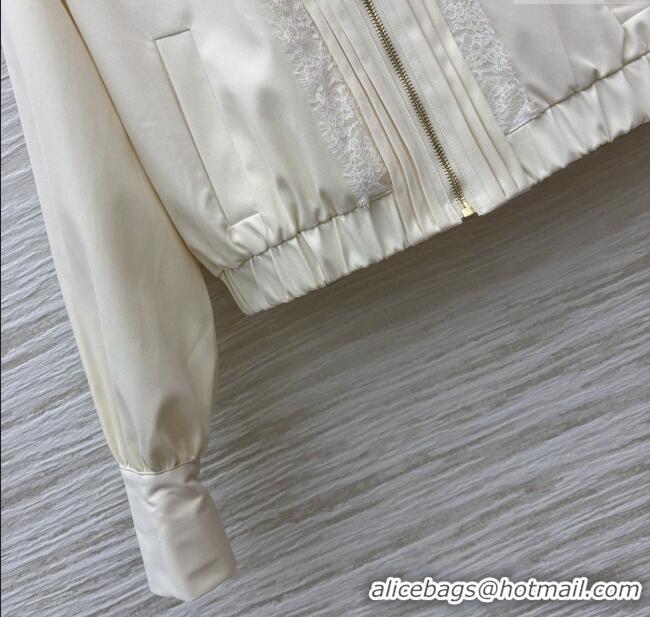 Grade Promotional Miu Miu Jacket M82141 Beige 2025