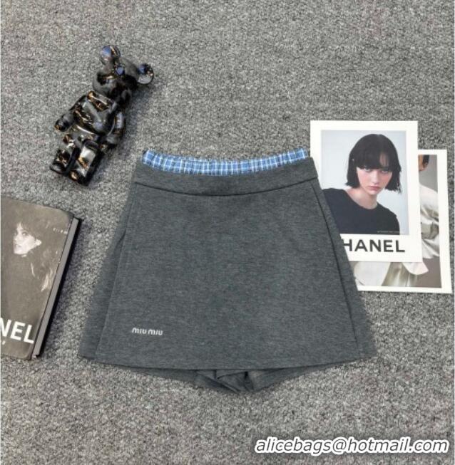 Good Taste Miu Miu Sweatshirt and Shorts Set with Plaid Trim MIU0903014 Grey 2025