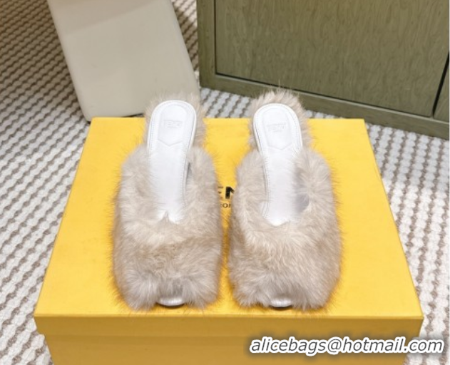 Shoulder Carry Fendi Arco Wedge Mules 7.5cm in Rabbit Fur White 1030003