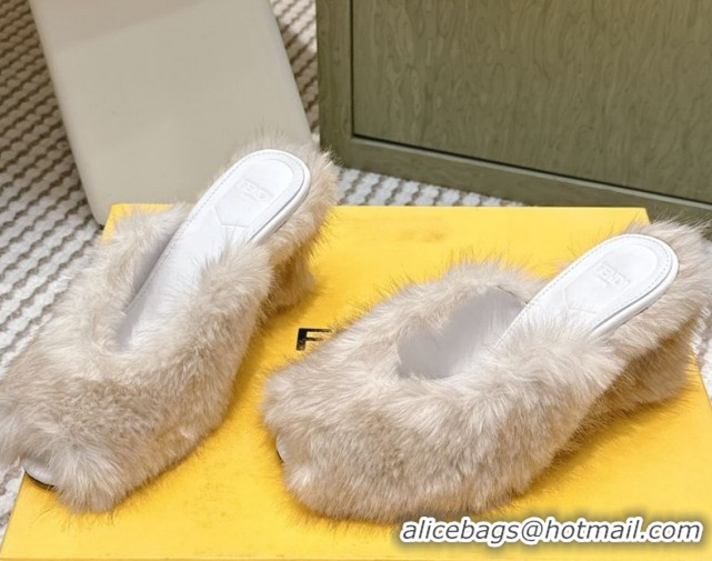 Shoulder Carry Fendi Arco Wedge Mules 7.5cm in Rabbit Fur White 1030003