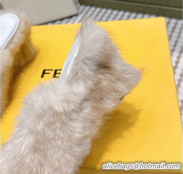 Shoulder Carry Fendi Arco Wedge Mules 7.5cm in Rabbit Fur White 1030003