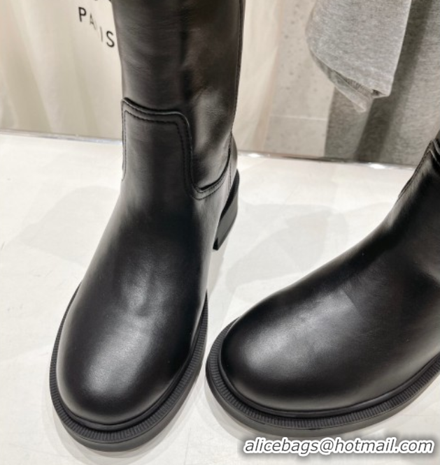 Stylish Fendi Filo Flat Ankle Boots in Calf Leather Black 2025 FE103004 1030027