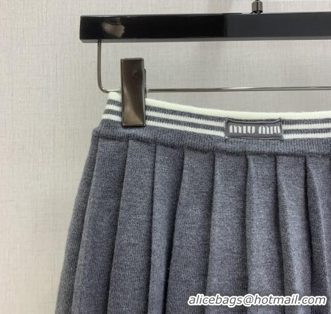 ​Grade Design Miu Miu Wool Knit Polo Shirt and Skirt Set M110506 Grey 2025
