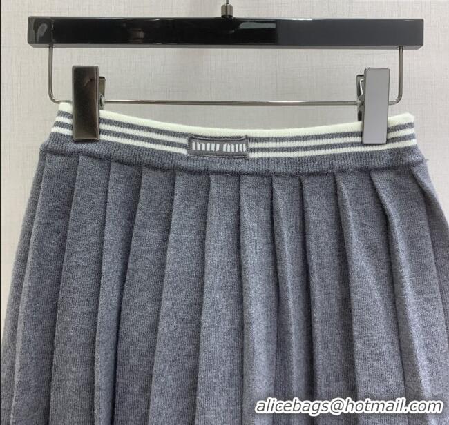 ​Grade Design Miu Miu Wool Knit Polo Shirt and Skirt Set M110506 Grey 2025