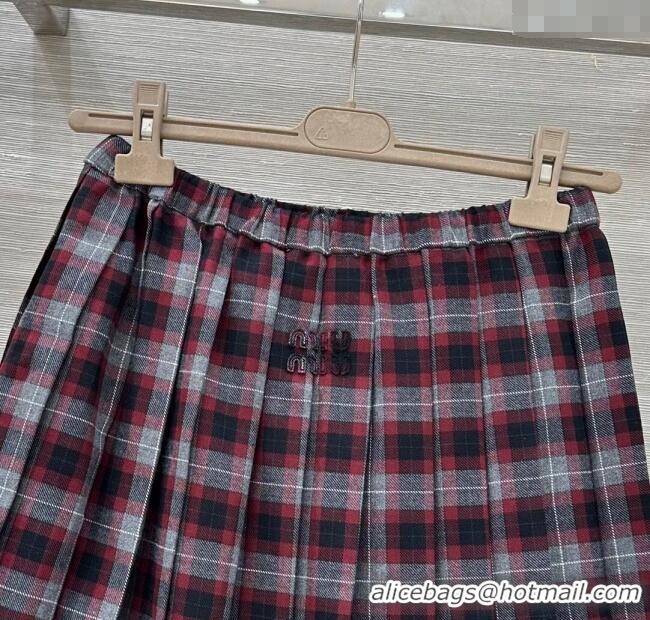 Buy Fashionable Miu Miu Plaid Shirt and Skirt Set MM111438 Red 2025